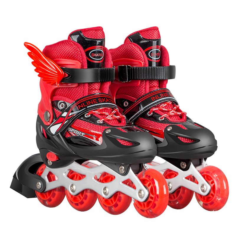 溜冰鞋儿童闪白底实物图