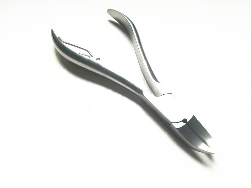 Factory stock of stainless steel dead skin pliers, beauty pliers, beauty tools, beauty sets, beauty scissors 8717 details Picture