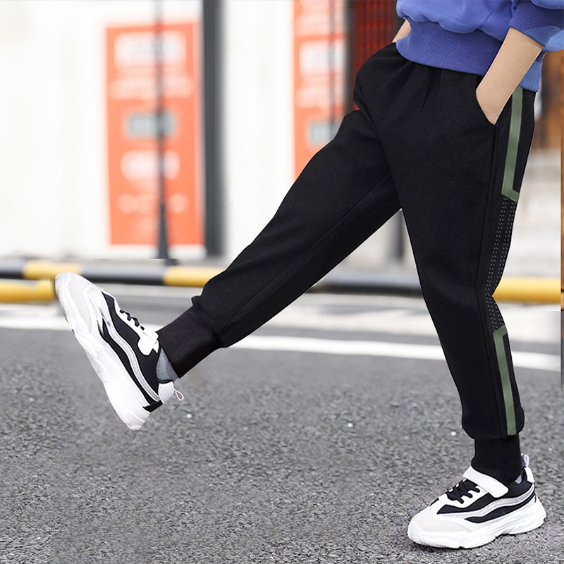 Boys' trousers Spring and autumn style stylish long pants 2022 New children's casual sports pants Knitted large children's sweatpants trend Specification image