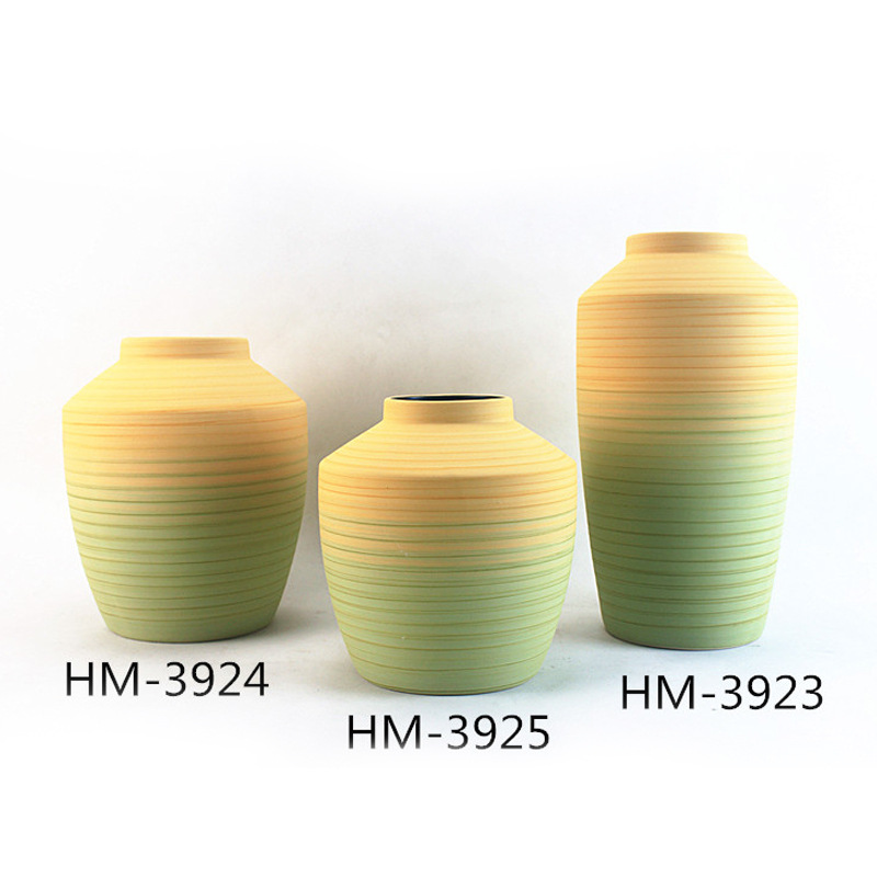 陶瓷工艺品实物图