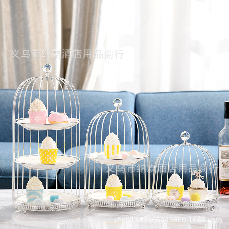 Dessert Table Display Stand Dessert Cake Tray Ceramic Iron Table Cake Stand Afternoon Tea Heart Stand Application Scenario