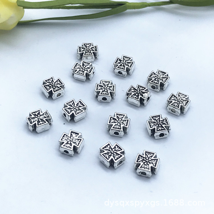 DIY jewelry accessories, bracelets, necklaces, alloy string holes, cross accessories factory direct sales. Colors can be customized