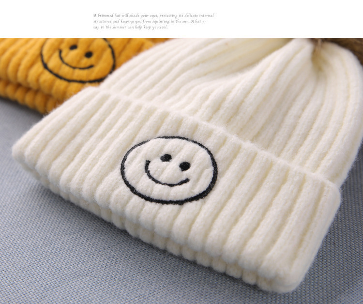 Baby hats, autumn and winter boys' woolen hats, children's Korean version, 1-year-old baby knitted winter warm 3 sets of headwear, 2 trendy 6 Application Scenario