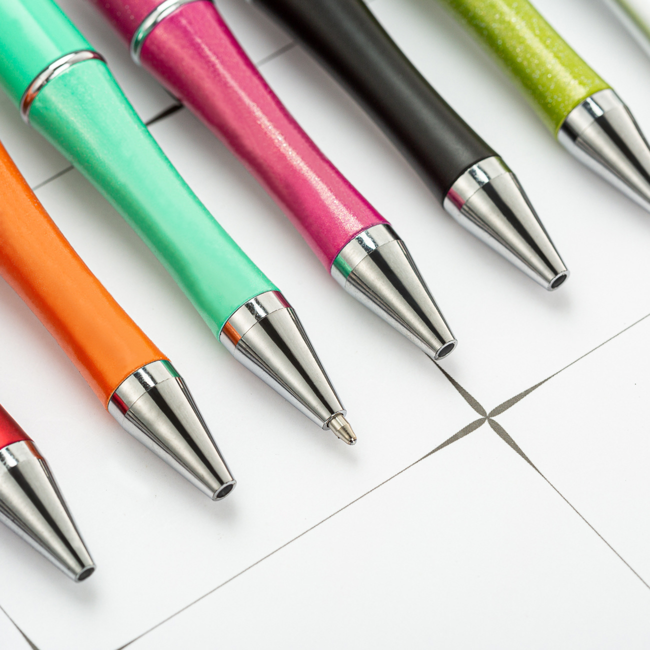 Wholesale of bead pens in stock, creative diy plastic bead pens, ballpoint pens, printable plastic bead ballpoint pens Specification image