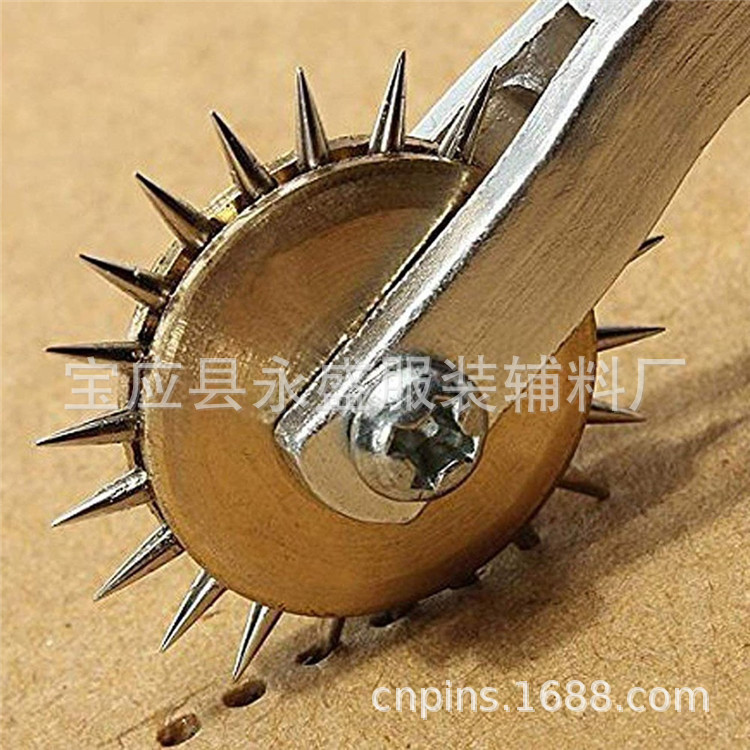 工厂批发DIY皮革划线工具/全钢齿式木柄橡胶柄划线轮/裁缝描线轮白底实物图