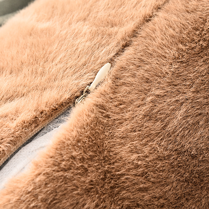 Modern and simple mink fleece pillowcase, solid-color throw pillow, sofa pillow, waist cushion, nap home decoration Application Scenario