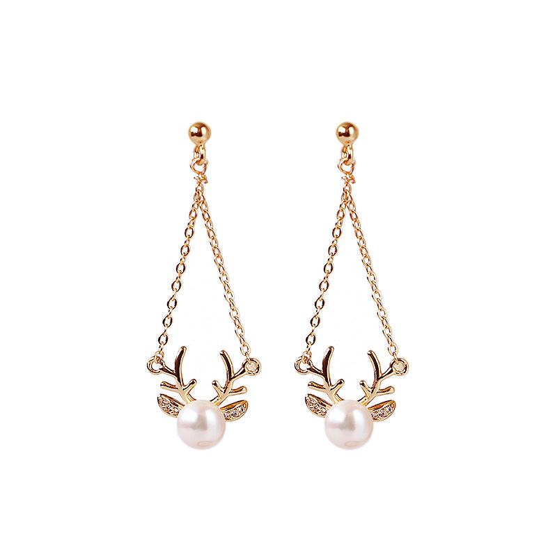 A fresh and simple "Deer with You" pearl necklace stud earrings, natural freshwater pearl copper plated with 14K gold deer pearl earrings Item Picture