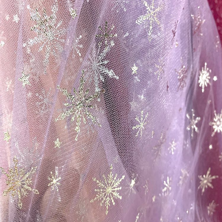 Knitted mesh fabric, puffy skirt, toy headwear, hair accessory fabric, Christmas gift packaging, silver embossed snowflake mesh fabric details Picture