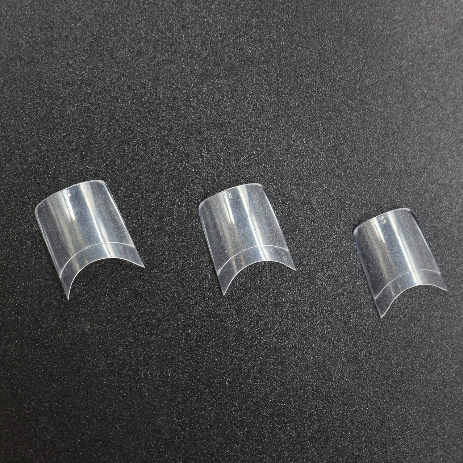 500 pieces of bagged fake nail art pieces, short French semi-stickers, French cross-border products, sold from the factory Application Scenario