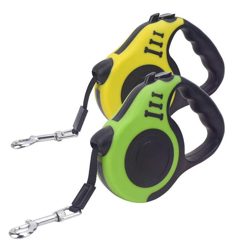 A variety of colors of extendable nylon automatic leash for dogs are available. It's a must-have for walking dogs and can be sent in one piece. The leash is adjustable details Picture