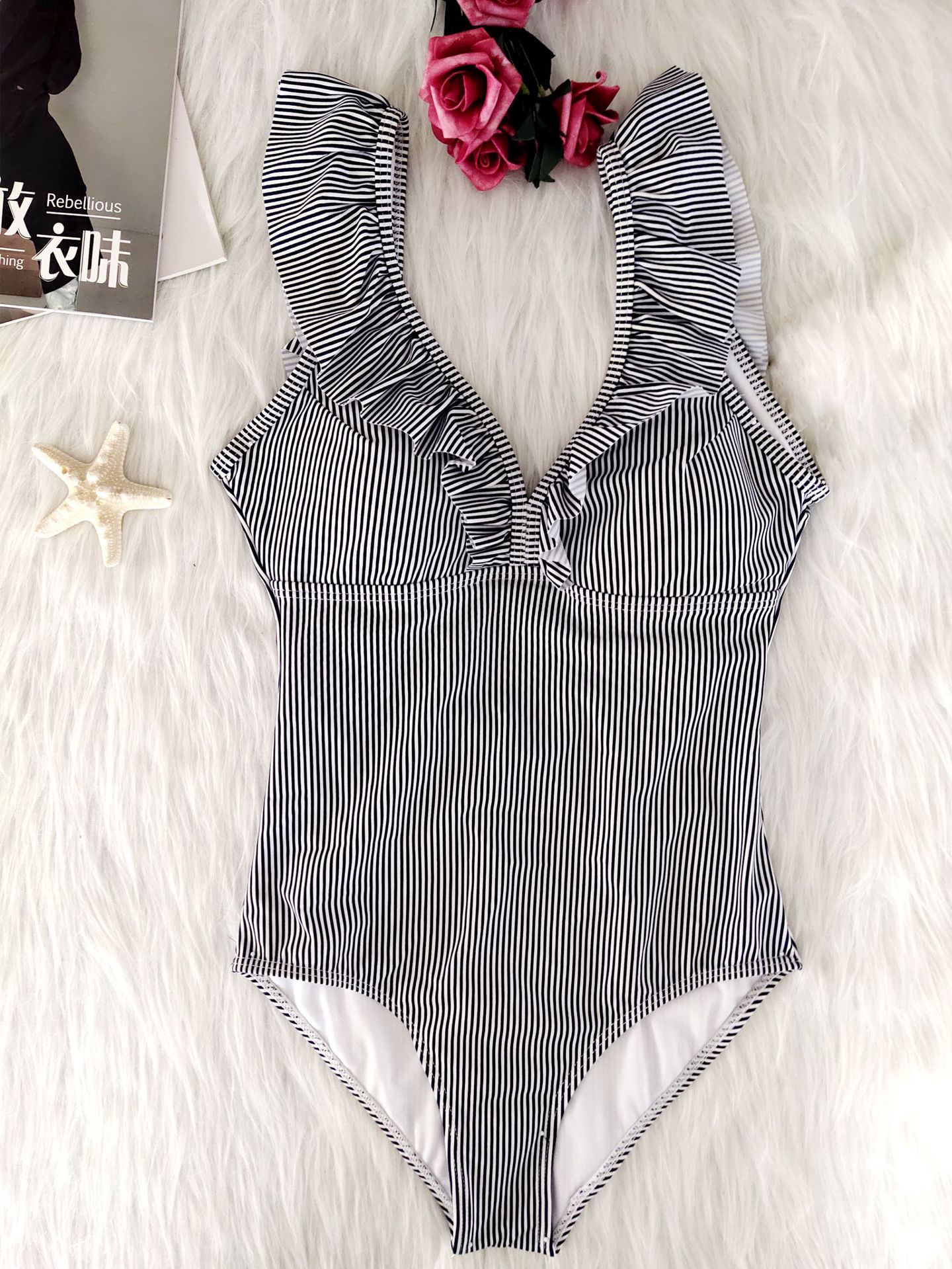 泳衣女新款欧美性感露背三角荷叶边纯色连体泳装清凉    2020-93    