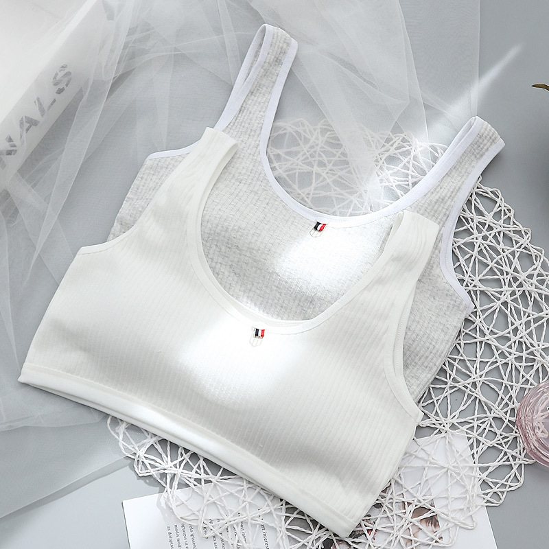 2022 New Growing Girls Bra Vest High School Students With Chest Pad Seamless Student Chest Sports Underwear Autumn Application Scenario