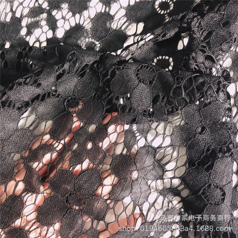 Factory direct sales of brocade lace fabric, flower-trimmed fabric dress, cut-out dress, window screen, photo-taking and laying Specification image