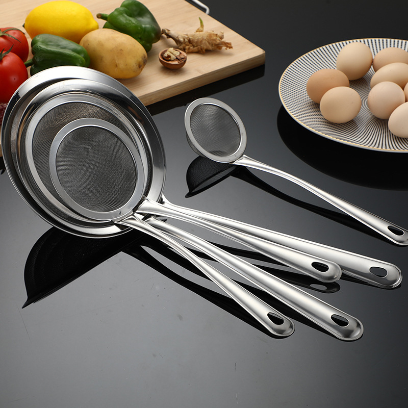 304 Stainless Steel Thickened Large Home Kitchen Strainer Spoon Soy Milk Mesh Sieve Fried Hotpot Scoop Scoop Noodles Scoop details Picture