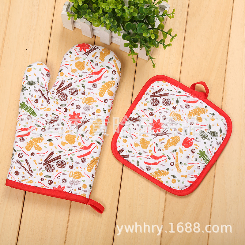 【LOVELY HOME】【 Hold Jia 】 cutlery printing microwave oven gloves Heat insulation mat two-piece set of heat proof high temperature oven heat insulation baking Application Scenario