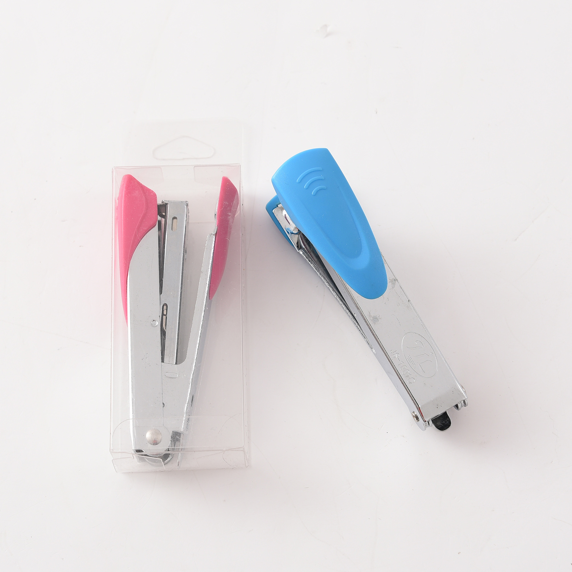 Factory direct supply cross-border exclusive 1001C Metal 2-color stapler, metal multi-functional labor-saving type, factory dedicated