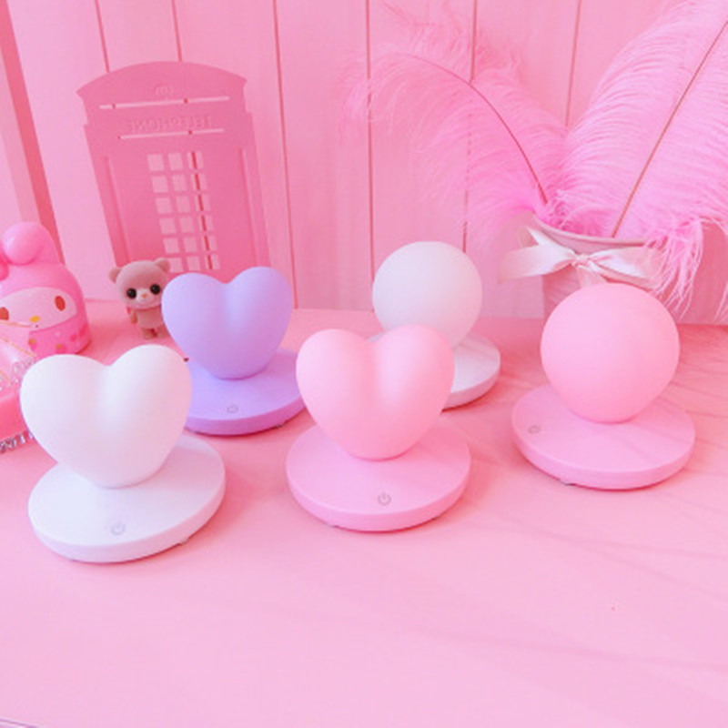 Warm night light, heart-shaped usb charging bedroom, three-level touch heart silicone table lamp, new and unique led light Specification image