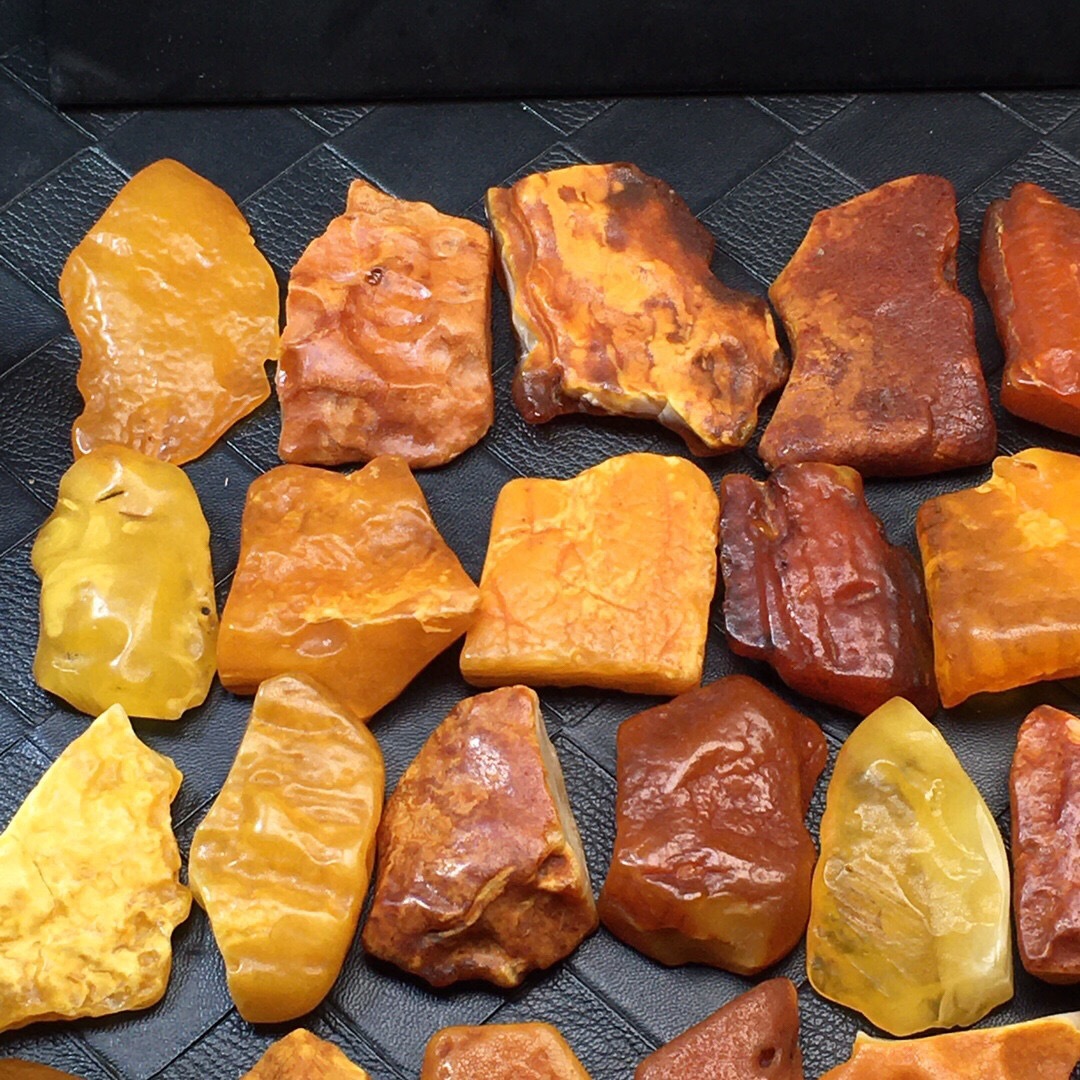 Factory Direct Exquisite Amber Beeswax Natural Flower Wax Original Paraffin Rich Pendant Hand Handle Diy Benefits Specification drawing