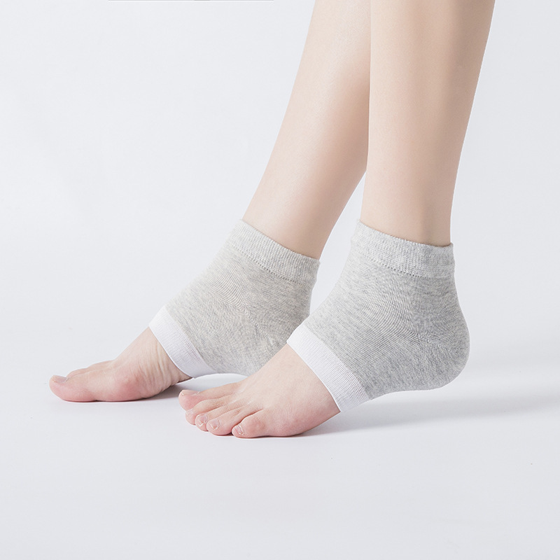 Higashi Shijiro's cracked foot and four Seasons yoga socks, silicone cracked foot socks, cotton short socks, solid color pressure for women Application Scenario