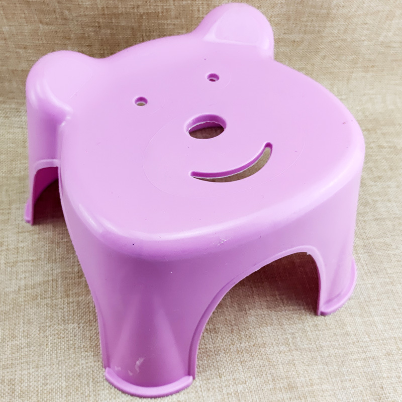 I2341   小熊儿童塑料凳子 便携式小板凳儿童矮凳义乌2元店批发详情图5