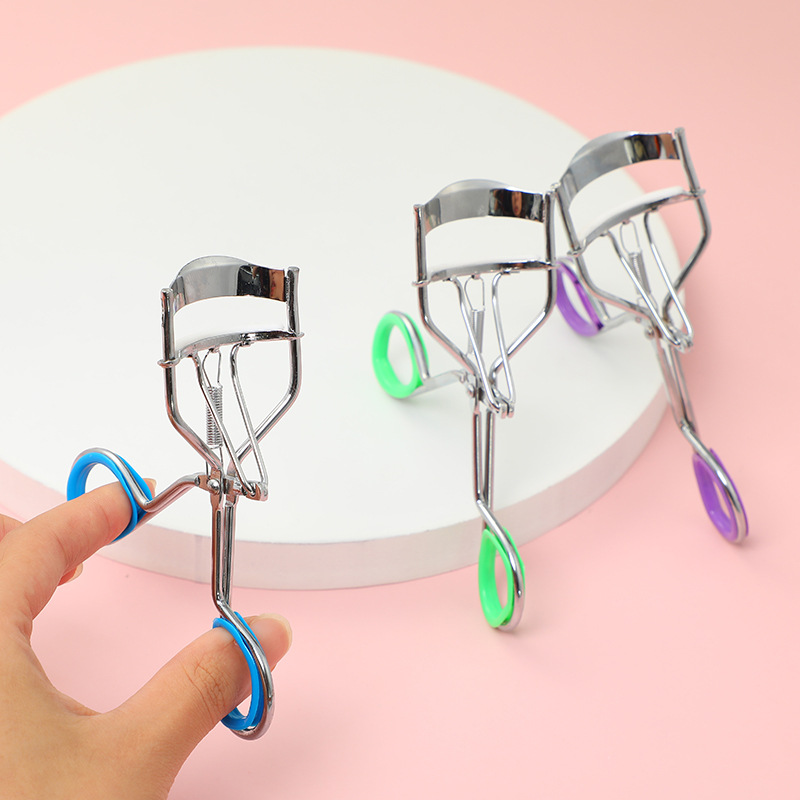Eyelash curler, long-lasting curling, stainless steel rubber pad, mini eyelash assistant, beginner's beauty makeup tool details Picture