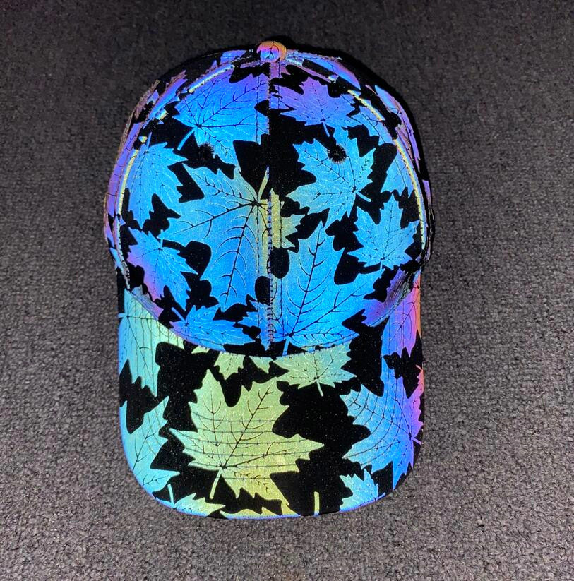 European and American fashion dazzling maple leaf reflective baseball cap hip-hop hip-hop luminous sun hat men's and women's reflective cap tide