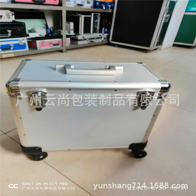 铝合金摄影拉细节图