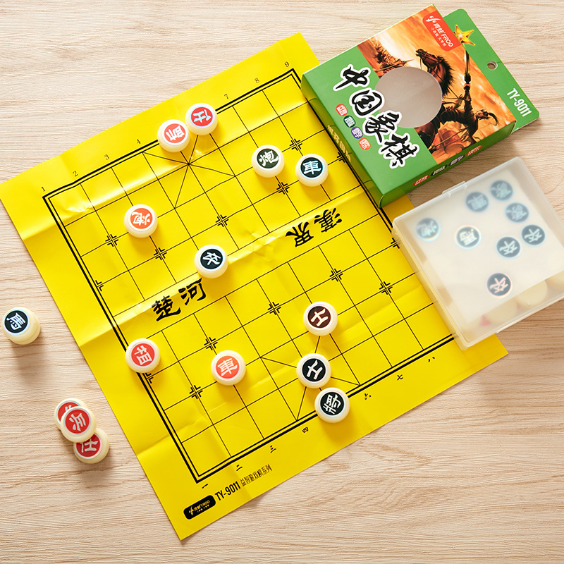 象棋、围棋实物图