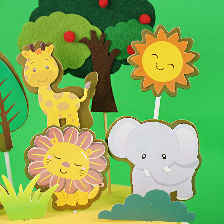 Copyright Baking Cake Decoration Double Animal Cake Insert Giraffe Lion Elephant Dessert Table Birthday Plugin Application Scenario
