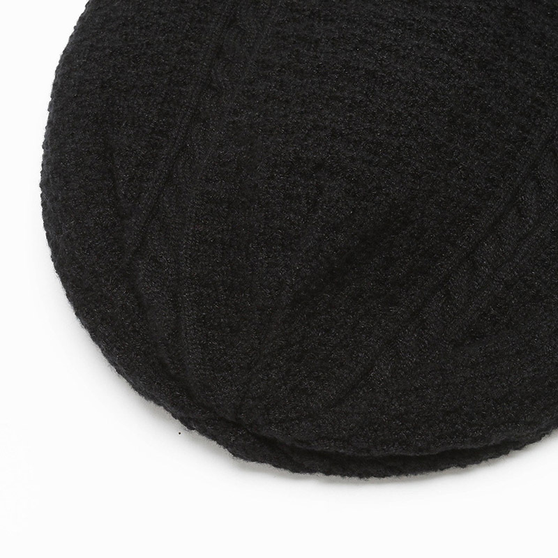 A new Korean-style solid color rolled-edge ear-protecting dome cap for men and women's outdoor cycling in autumn and winter Specification image