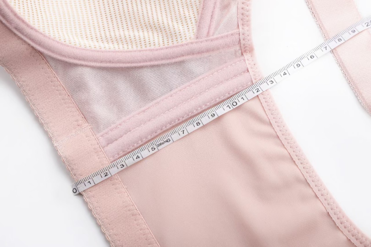 Non-magnetic and rip-free Oushuka 569# Super soft latex cotton anti-glare adjustable bra Application Scenario