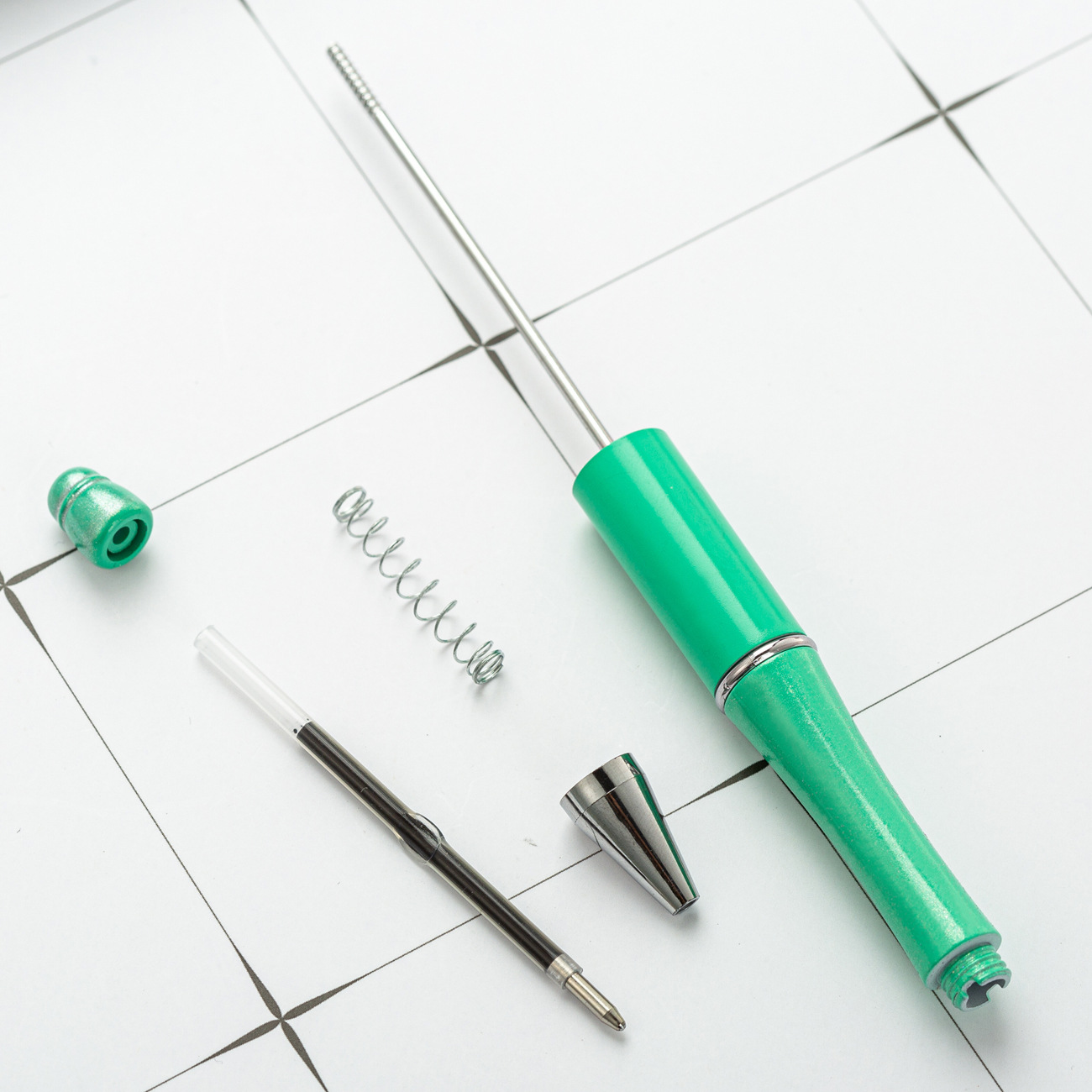 Wholesale of bead pens in stock, creative diy plastic bead pens, ballpoint pens, printable plastic bead ballpoint pens Application Scenario
