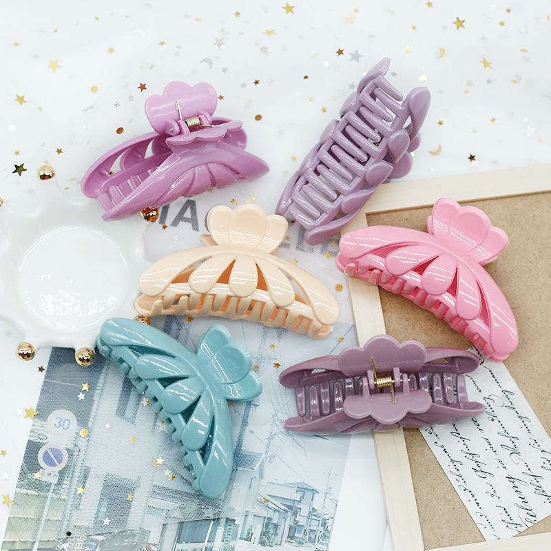 2020 New Grab Bath With Ice Cream Color Petal Candy Grab 2 Yuan Shop Hot Hairpin Yiwu Jewelry details Picture