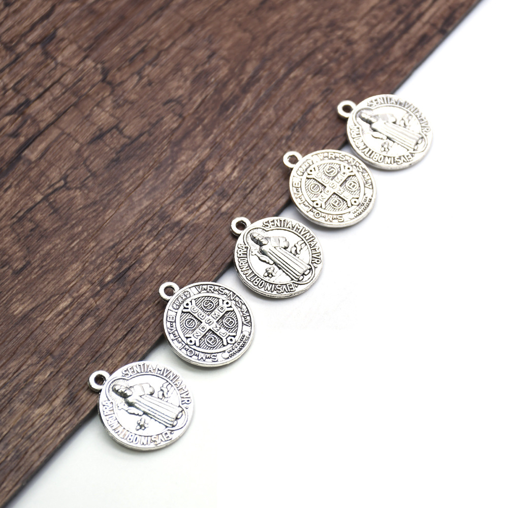 20 pieces per pack: Pendant accessories, bracelet, pendant, Saint Benedict retro silver alloy accessories, rosary DIY ornaments Item Picture