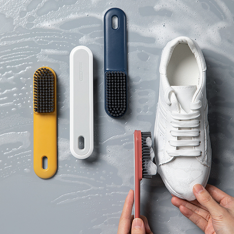 Direct sales and wholesale of household laundry brushes, soft bristle board brushes, multi-functional plastic laundry brushes, cleaning brushes and shoe brushes from the manufacturer Application Scenario