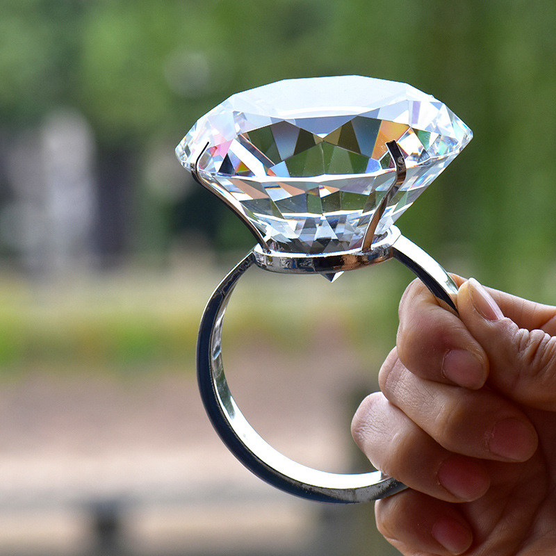 Crystal Large Diamond Ring Diamond Crystal Large Ring Wedding Proposal Props Hotel Supplies Diamond Napkin Ring Cheung Yu Crystal Specification drawing