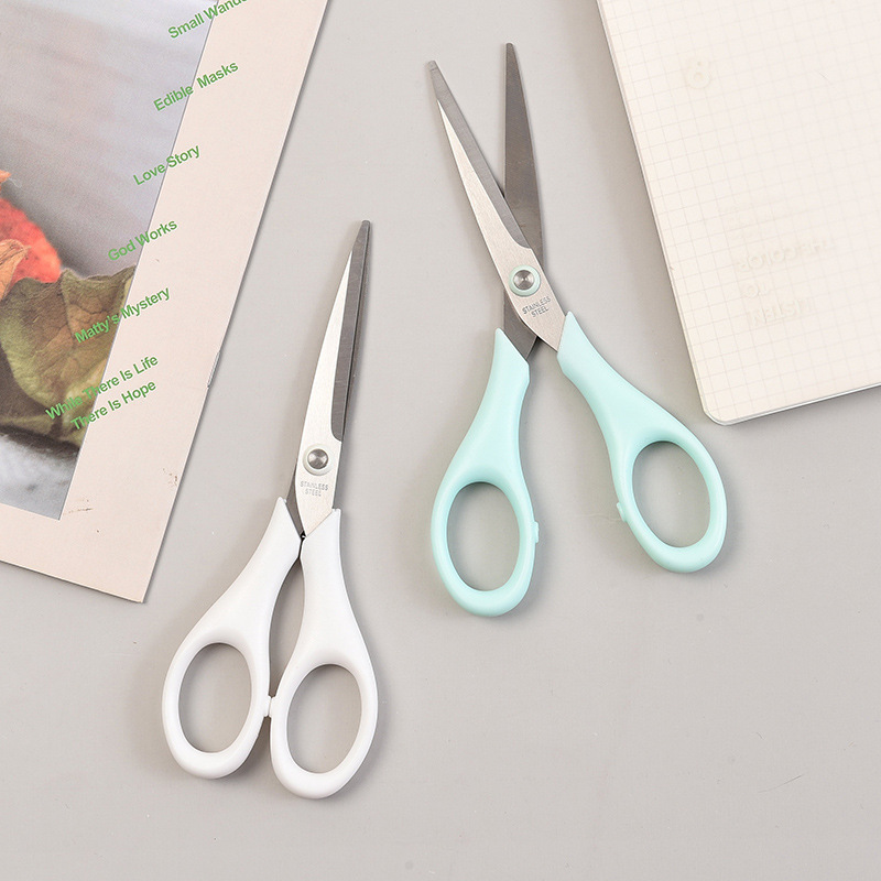 Manufacturer Lidemei office paper-cutting manual scissors stainless steel scissors size student stationery household small scissors details Picture