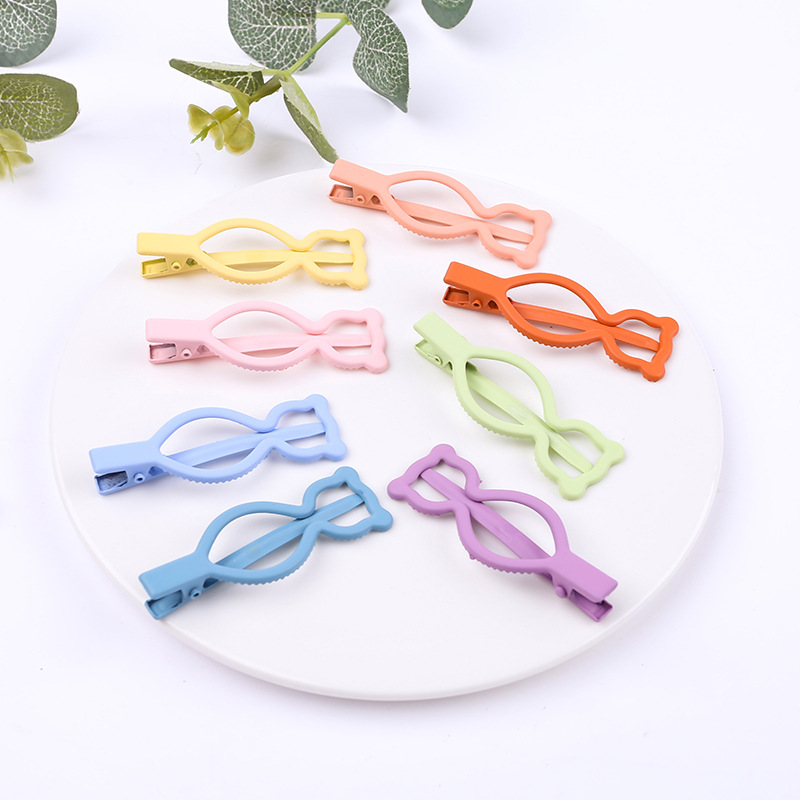 Foreign Trade Supply Children's Hairpin Hair Accessories Europe And The United States Foreign Trade Amazon Simple Fashion Hairpin Cartoon Environmental Protection Hairpin Application Scenario
