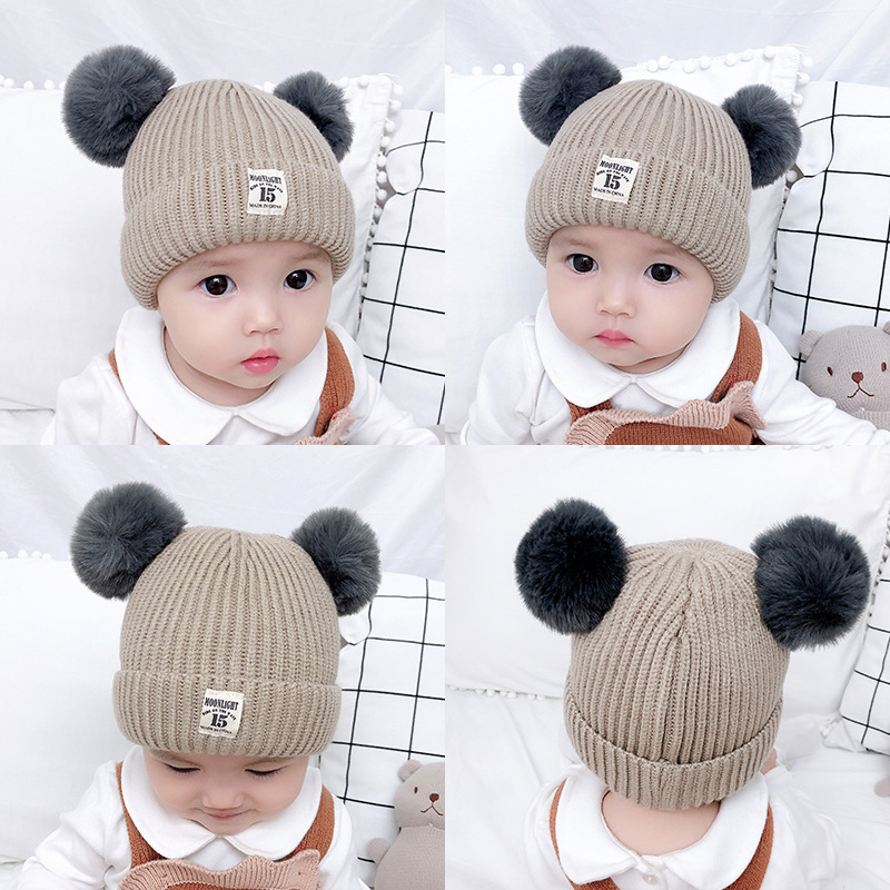 Baby girl hats are super cute and adorable in autumn and winter. Boys' warm woolen hats with fleece. Baby hats for infants and toddlers in winter