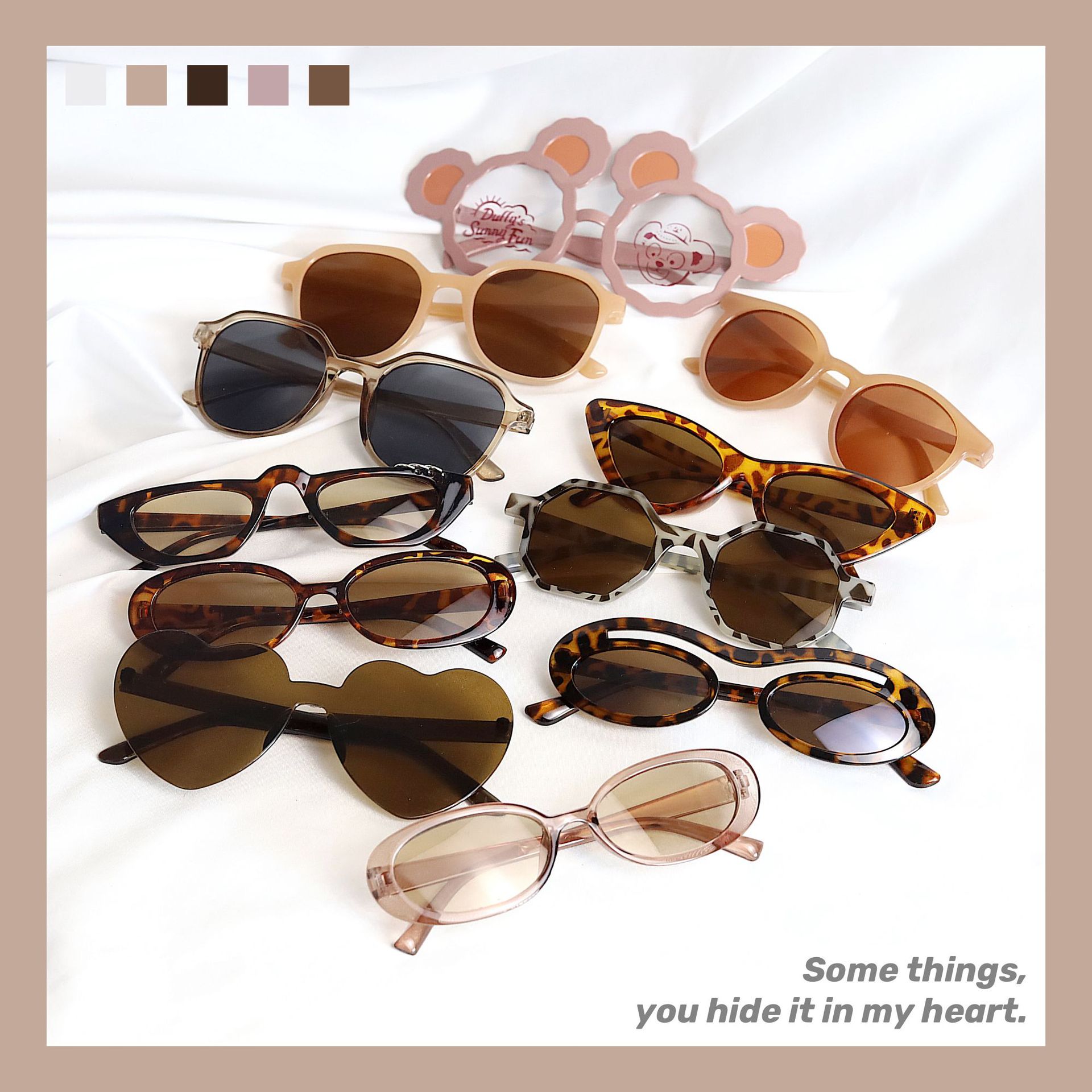 Brown retro Korean style trendy, versatile, cute, funny and quirky picnic party photo sunglasses