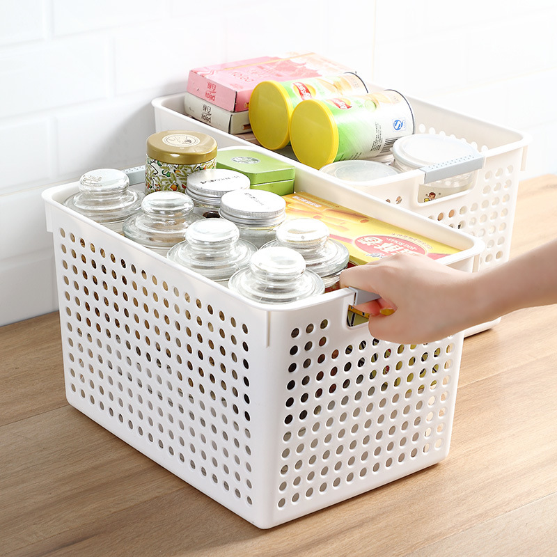 Bathroom Basket Plastic Storage Basket Sundry Storage Frame Plastic Storage Basket Desktop Snack Storage Basket Bath Basket Application Scenario