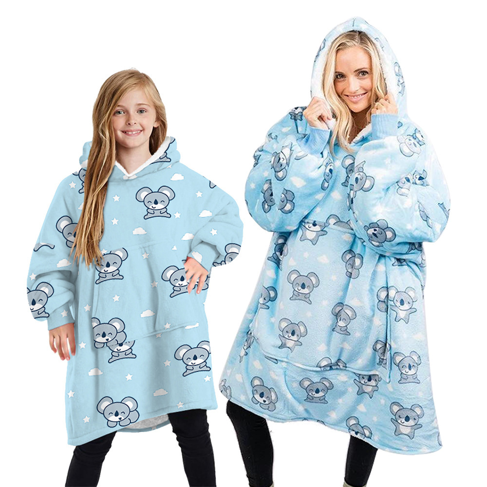 3D digital printing of European and American foreign trade home wear for autumn and winter warmth, Christmas cotton velvet one-piece parent-child pajamas and sweatshirts Application Scenario