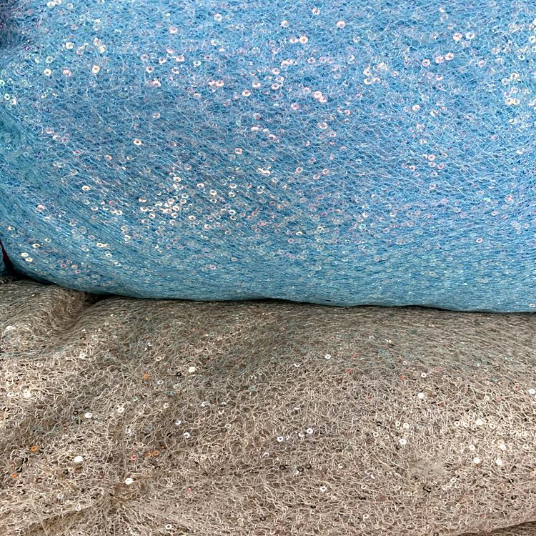 Knitted mesh fabric, diamond film, embroidered pieces, clothing fabric, toys, headwear, hair accessories, headscarf fabric, mesh fabric, sequined yarn Specification image