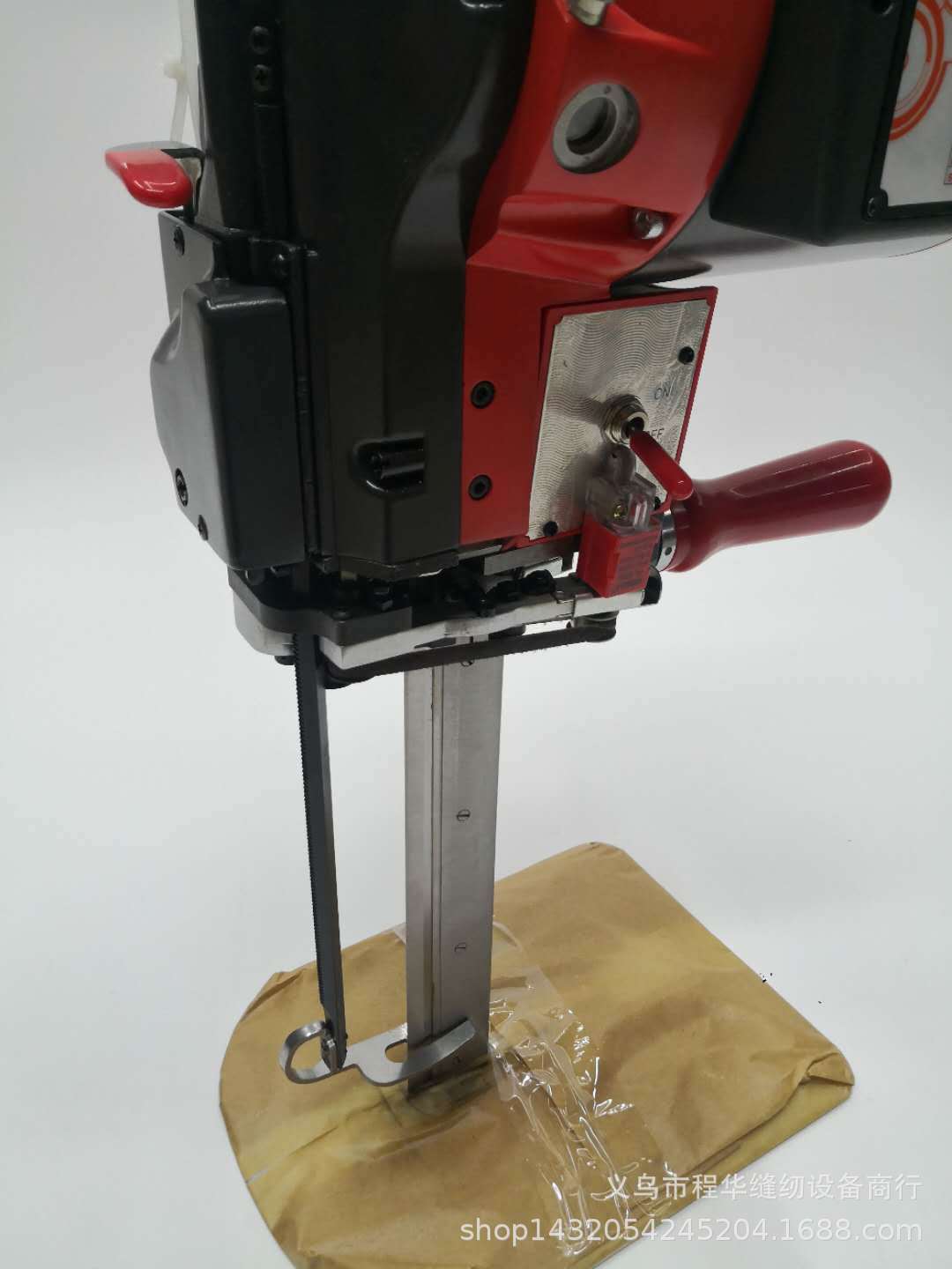 Free shipping cutting machine, 1168W high-power fabric and leather automatic grinding and cutting scissors, servo 1600W thick material electric shears Item Picture