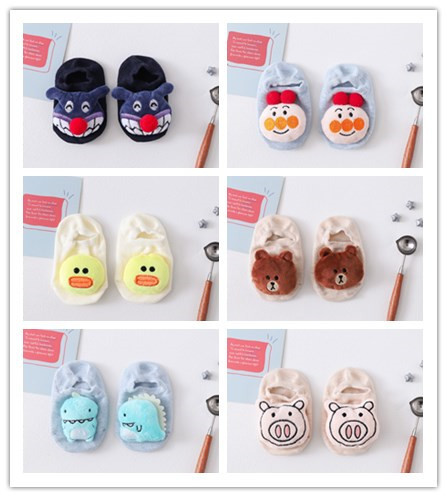 Wholesale of 2022 InS-style baby children's invisible socks, pure cotton children's socks, glue anti-slip three-dimensional cartoon doll socks details Picture
