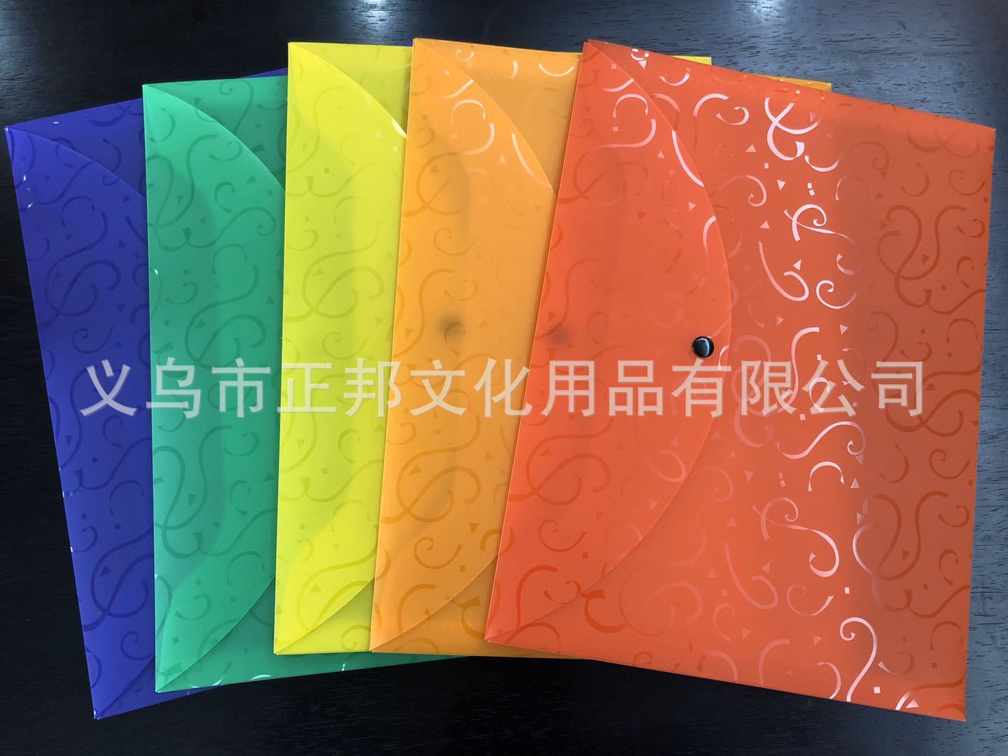 Factory direct sales of office storage PP color chrysanthemum pattern file bags, archive iron snap bags FC wholesale customization with free shipping