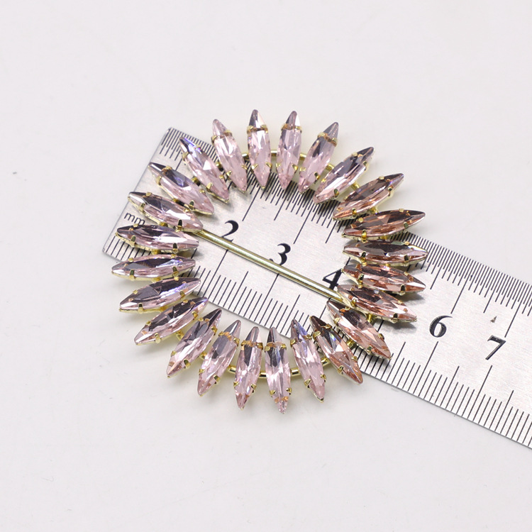 The manufacturer's new metal double round diamond-encrusted shoe flower waist buckle, hardware water diamond round bag decorative buckle, high-end round shoe buckle Item Picture
