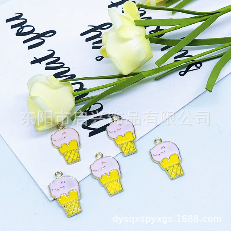DIY jewelry accessories, Korean cute painting oil pendants, hanging ropes, decorative items, factory direct sales details Picture