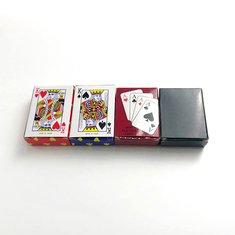 Wholesale of playing cards, Xiaowanhua playing cards, hotel card rooms, card customization, advertising and promoting playing cards Application Scenario