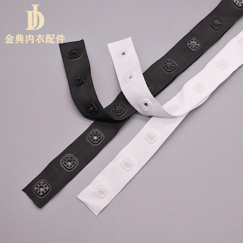 Jindian underwear accessories, snap fasteners, square fabric fasteners, snap fasteners, webbing fasteners, and clothing accessories are available in large quantities in stock details Picture